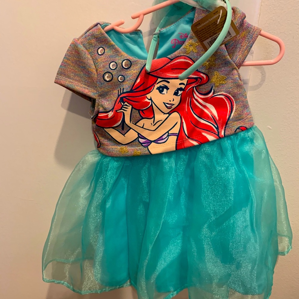 Beautiful little girl Ariel dress (Disney)